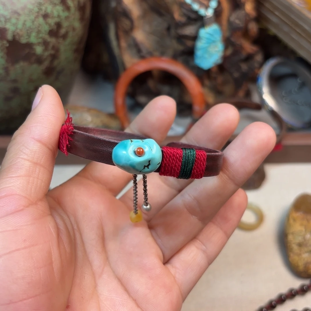 岫岩河磨玉（透闪石质玉）颈饰未镶嵌一*