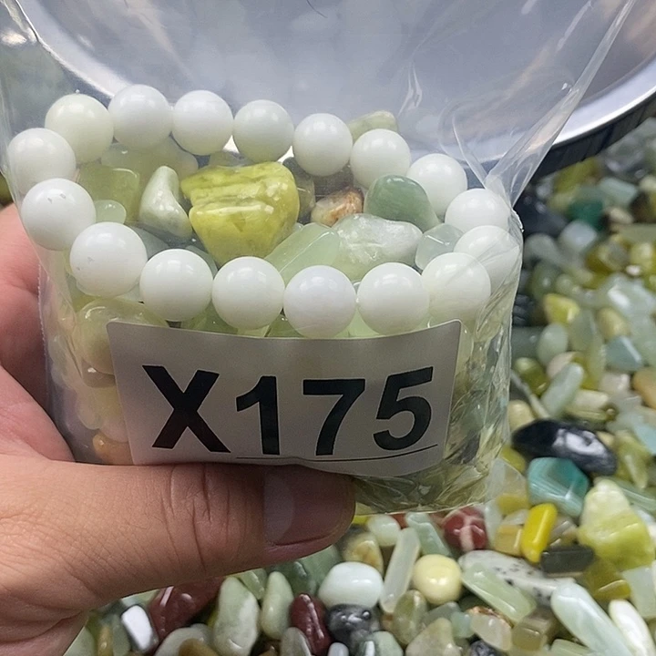 未镶嵌蛇纹石玉鱼缸石