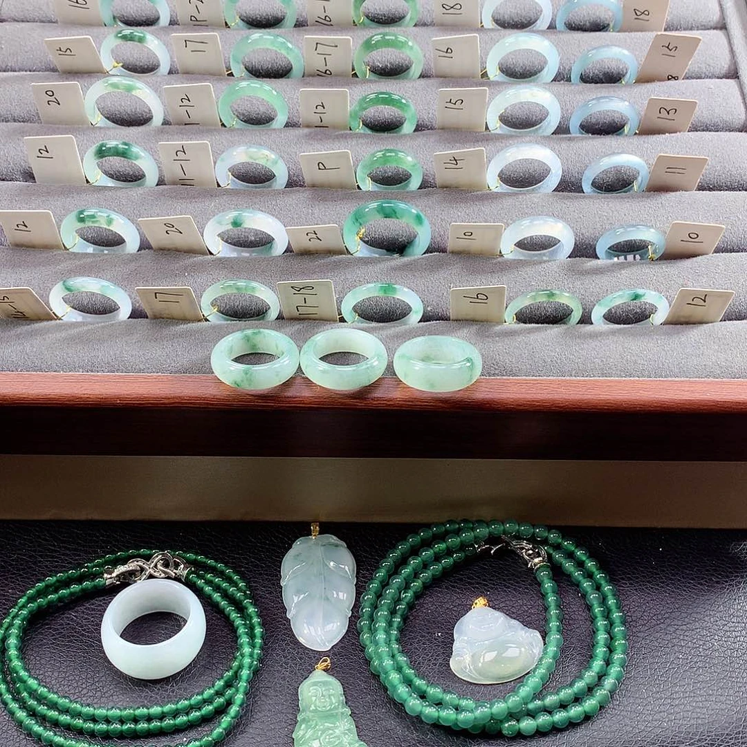 翡翠未镶嵌戒指天然a货