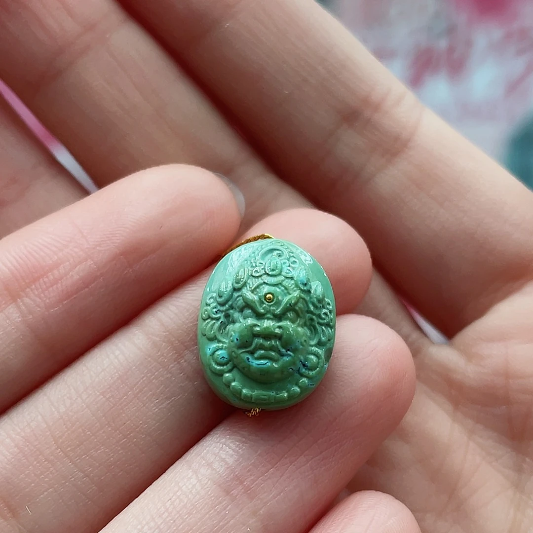 绿松石颈饰未镶嵌