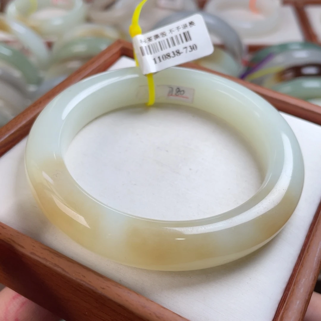 【闪购商品】和田玉手镯未镶嵌25 58/59