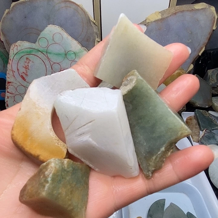 定制翡翠未镶嵌缅甸翡翠8