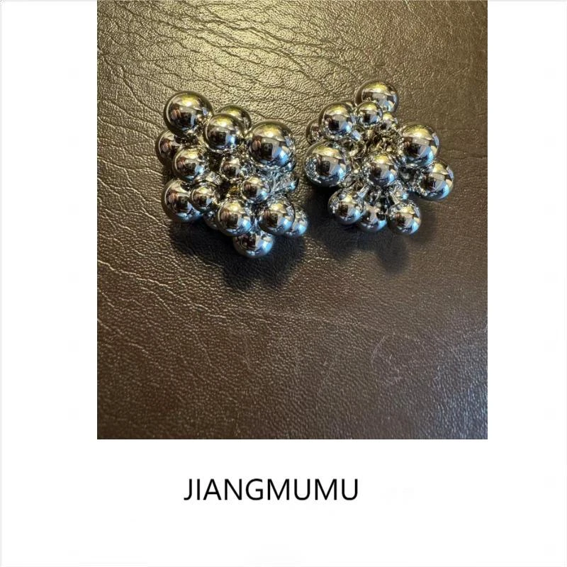 合金耳饰 法式小众金属感耳钉