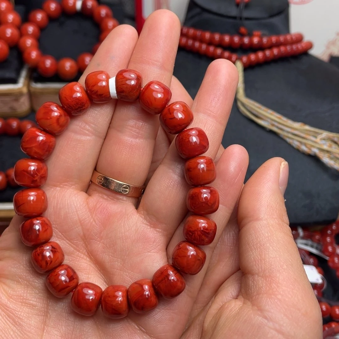未镶嵌手串南红玛瑙佛*