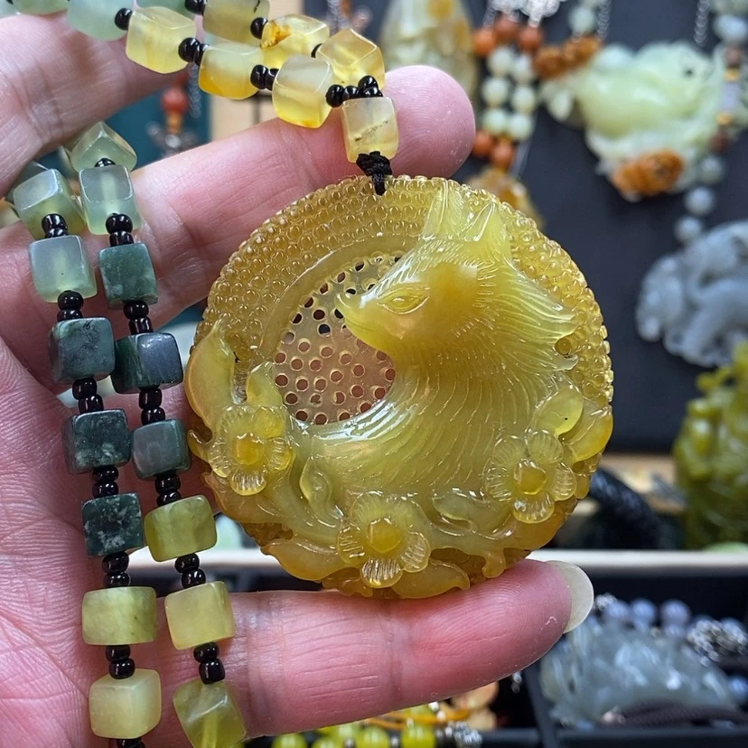 【闪购商品】蛇纹石玉吊坠未镶嵌