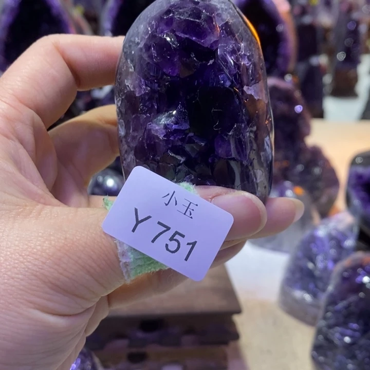 水晶摆件未镶嵌摆件