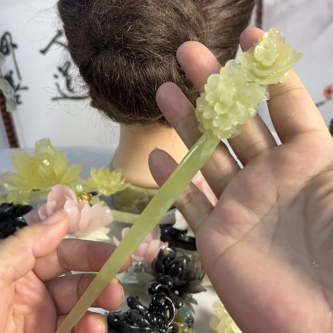 蛇纹石玉未镶嵌发饰