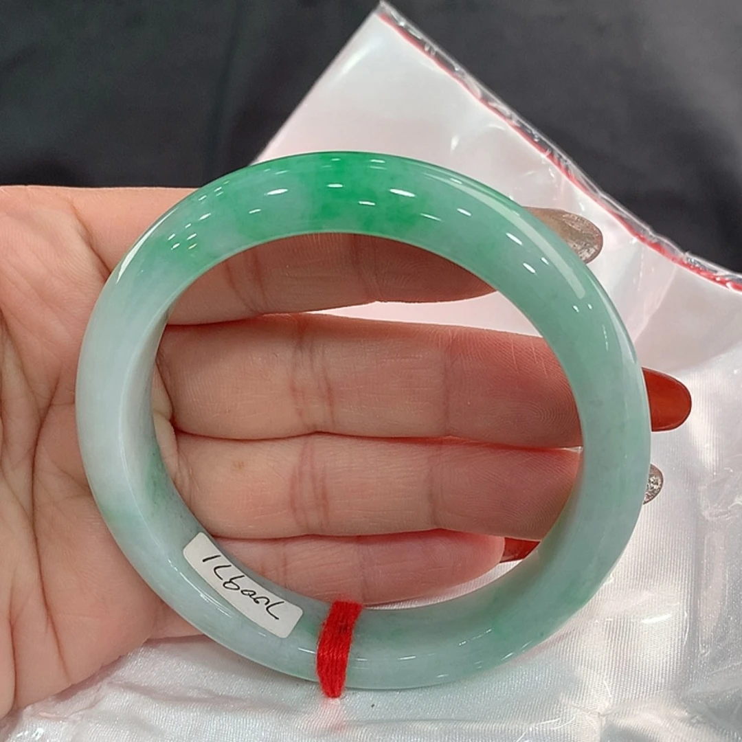 【闪购商品】翡翠手镯未镶嵌60.4，59/60