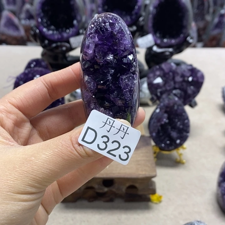 大型摆件（非配饰）未镶嵌水晶