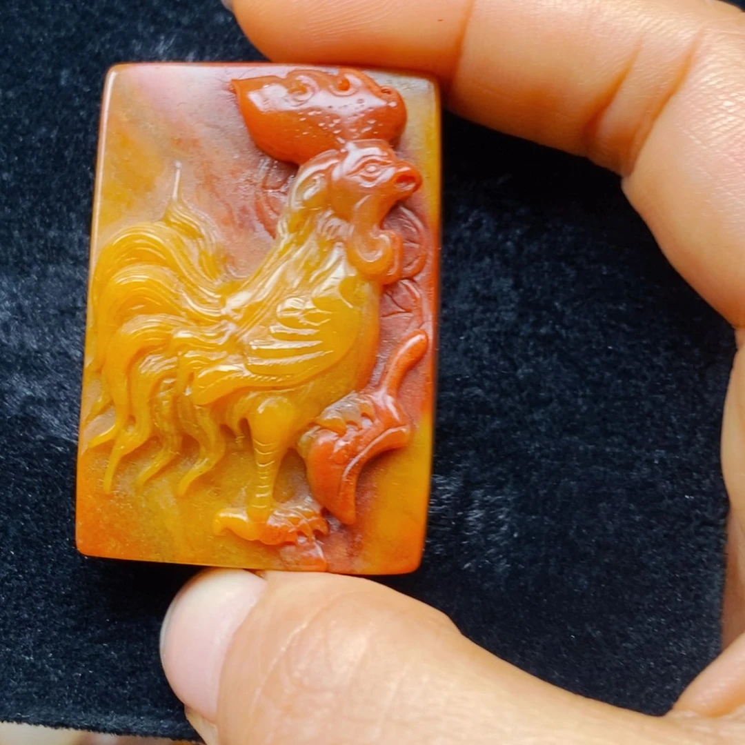 未镶嵌石英质玉（黄龙玉）吊坠(不含链)
