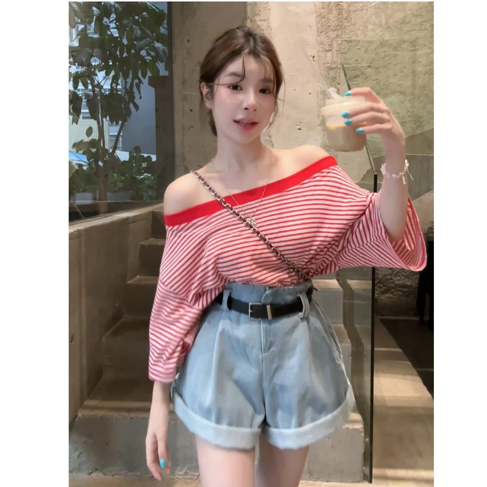 多巴胺小个子设计感小众甜辣上衣时尚洋气红色一字肩条纹T恤女夏