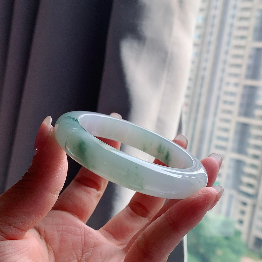 【闪购商品】未镶嵌手镯翡翠56