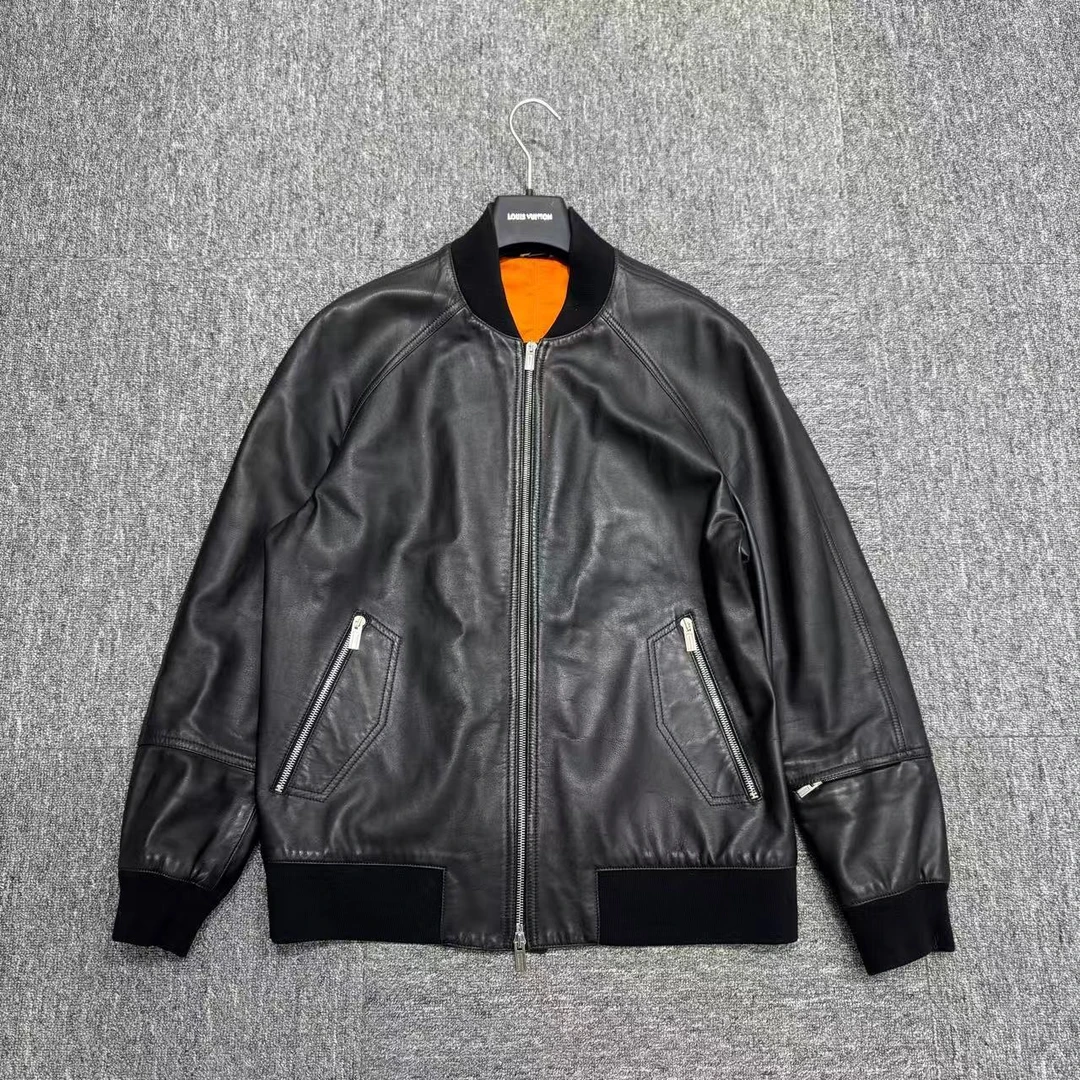 Hermes 纯色皮衣外套/52码/95新 /编码12362