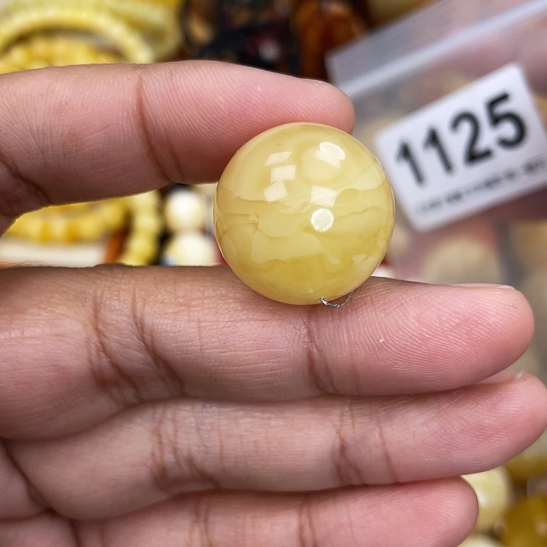 蜜蜡未镶嵌珠宝奇石21.6