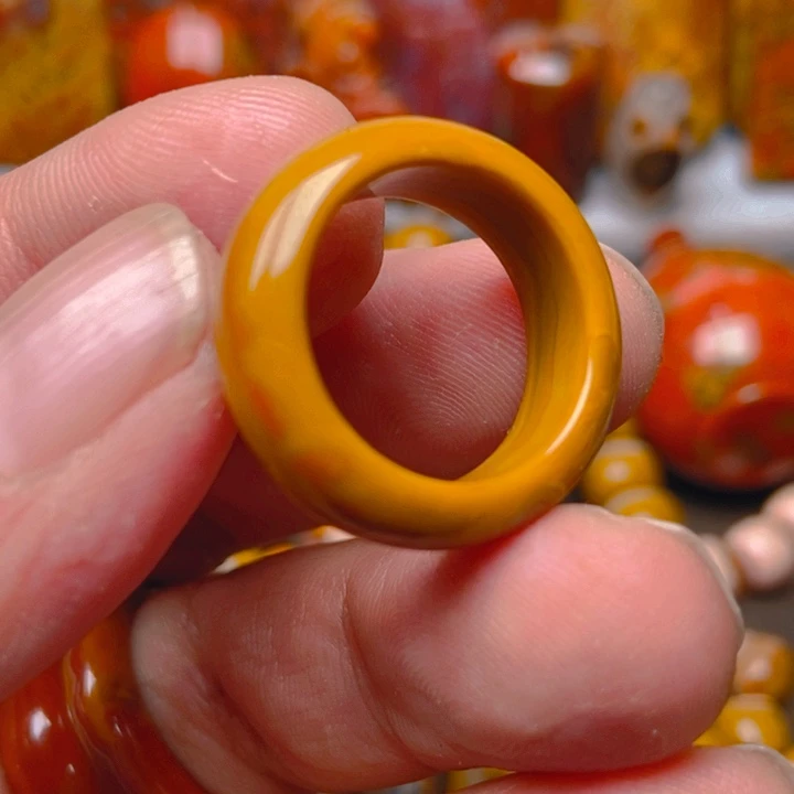 未镶嵌戒圈玛瑙/玉髓