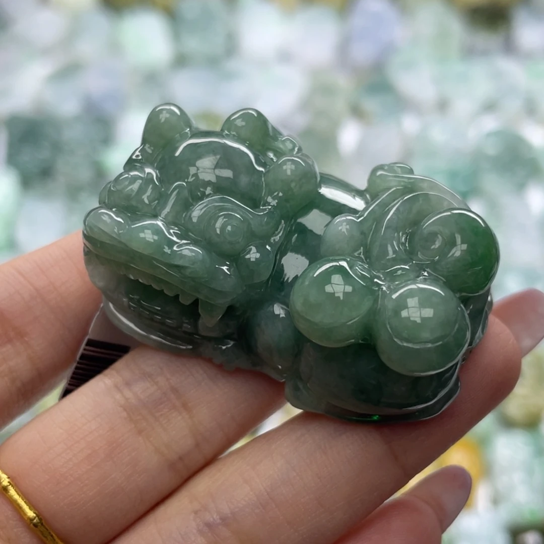 颈饰未镶嵌翡翠貔貅38