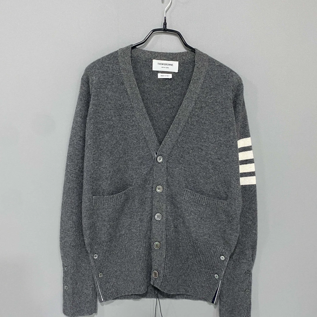 99新 THOMBROWNE 灰色四杠羊绒针织衫/0码/15369