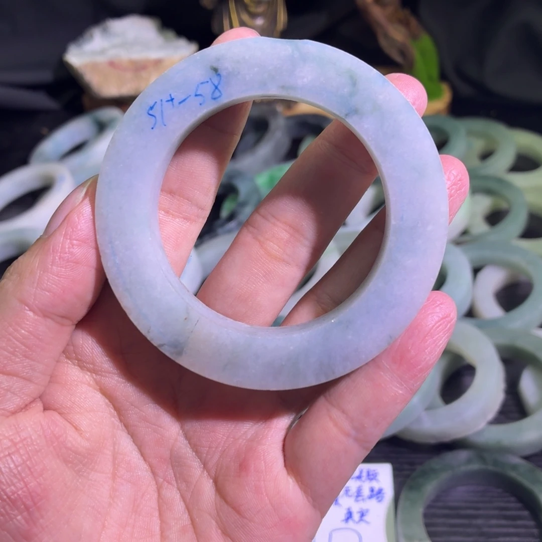 定制翡翠未镶嵌天然翡翠A货毛胚手镯定制