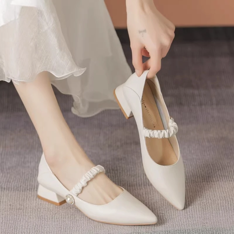 米兰【设计师】驭瑛☆跟高2.5CM/2025年春季新款软皮玛丽珍鞋单鞋女