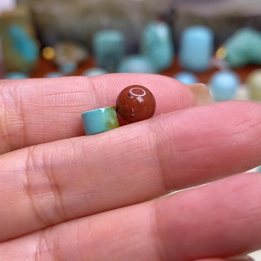 南红玛瑙未镶嵌珠宝奇石6.2×4.1