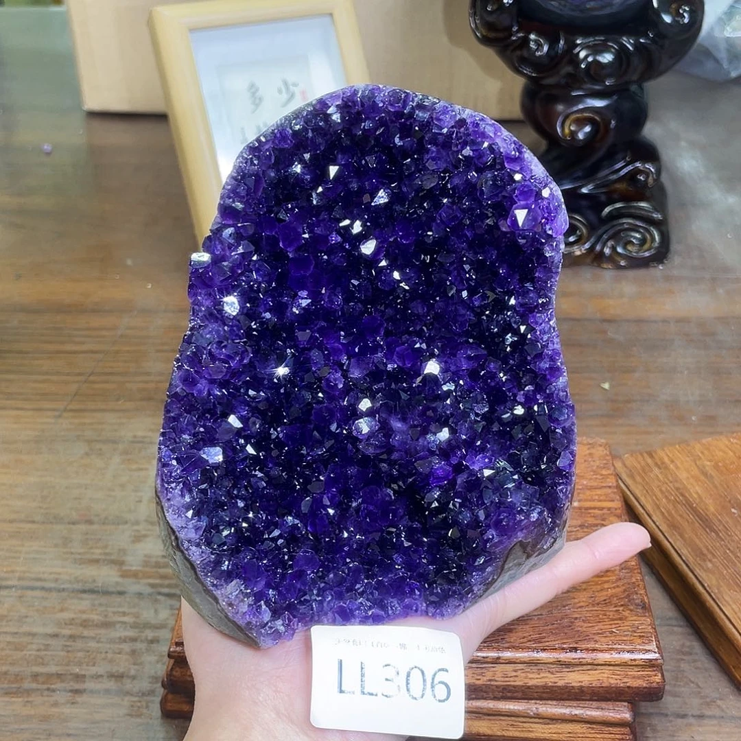 水晶大型摆件（非配饰）未镶嵌