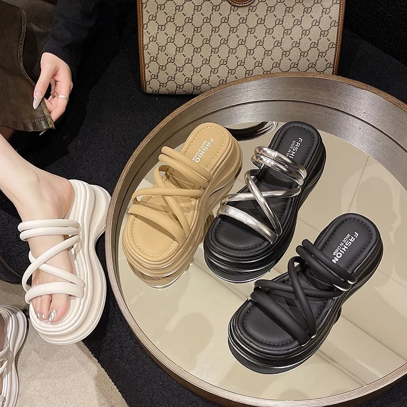 仙女风厚底凉拖鞋女外穿2025年夏季新款休闲舒适百搭配裙子一字拖