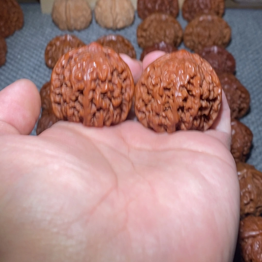 文玩核桃把件39.37.38满天星