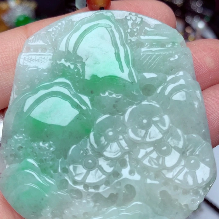 翡翠吊坠(不含链)未镶嵌