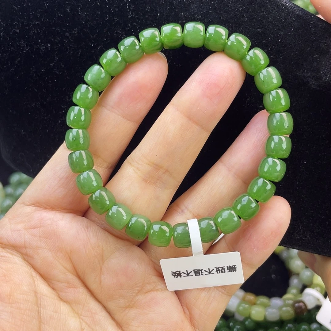 和田玉（碧玉）未镶嵌手链