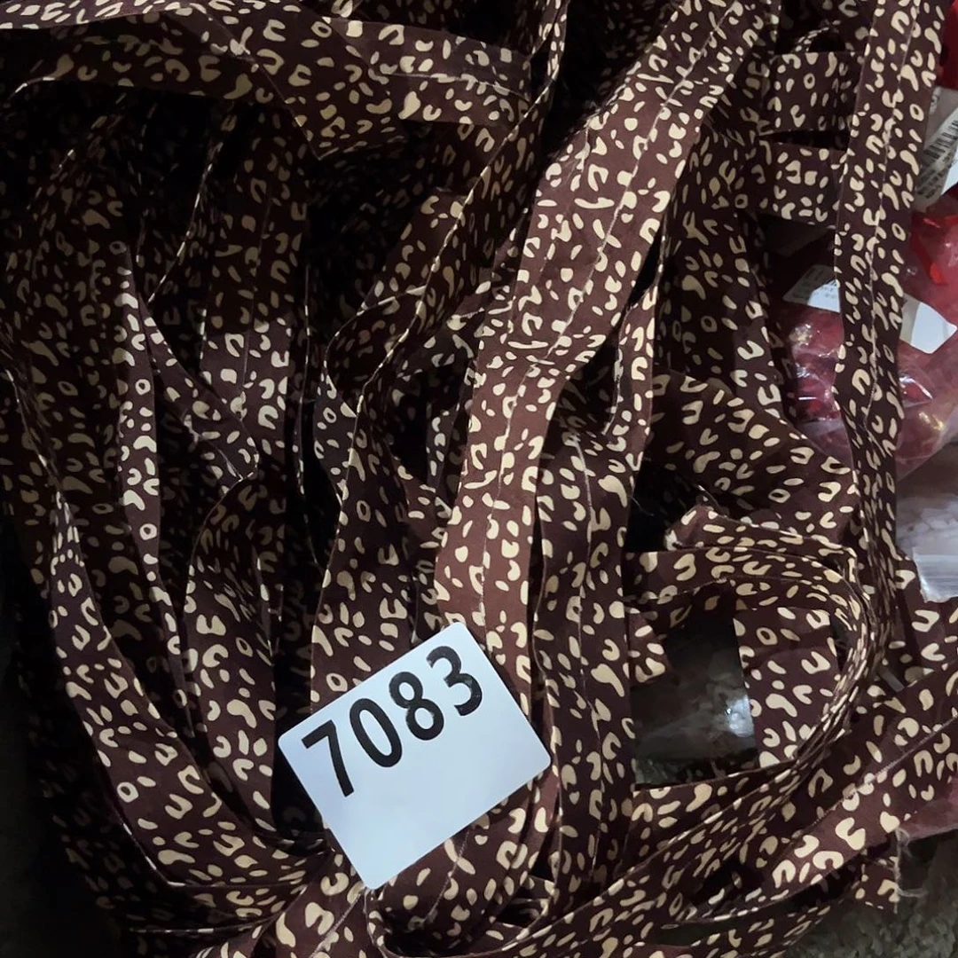 悠***z装设计师等方面工作