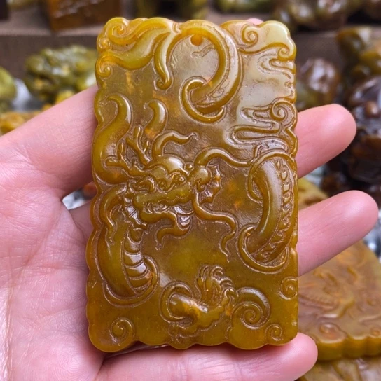 蛇纹石玉未镶嵌颈饰14