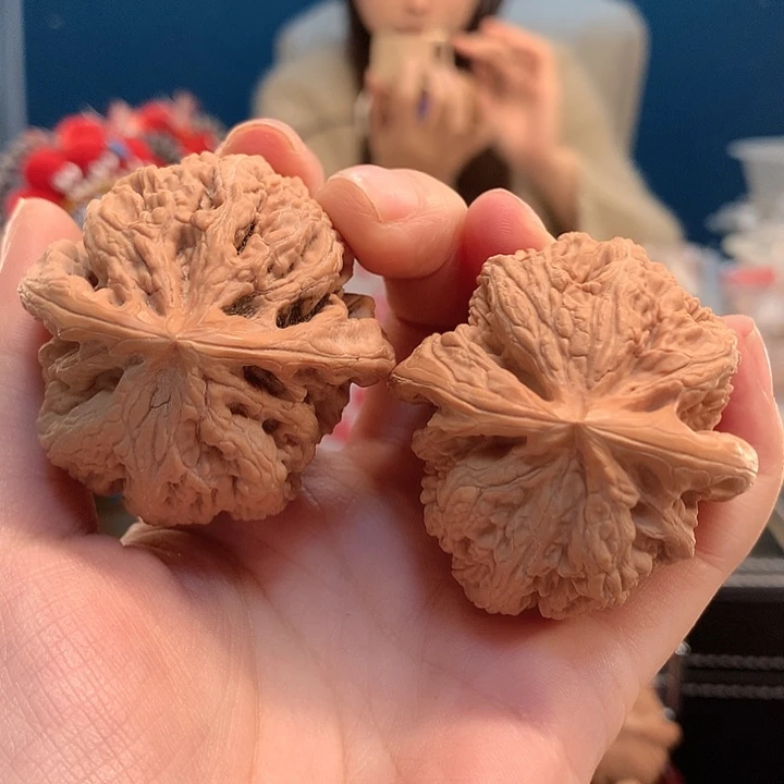 吊坠文玩核桃45 大粗筋