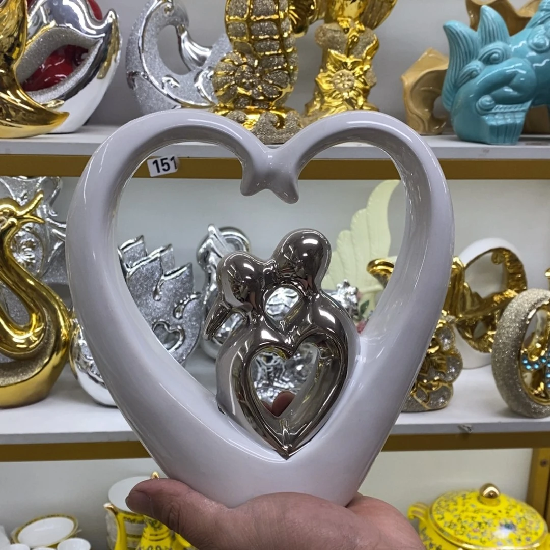 摆件陶瓷材料花瓶摆件