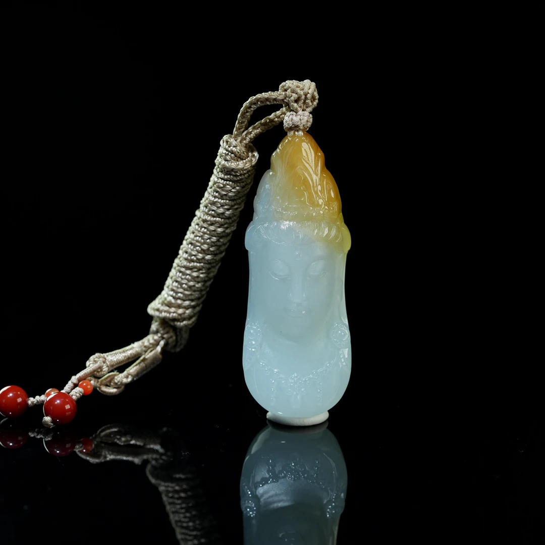 YQR013  观音像 翡翠挂件