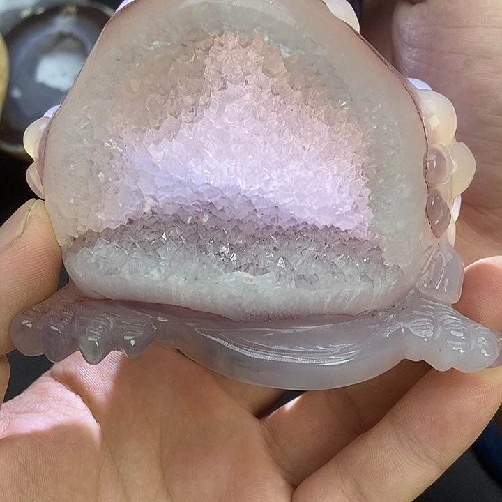 玛瑙/玉髓未镶嵌珠宝奇石