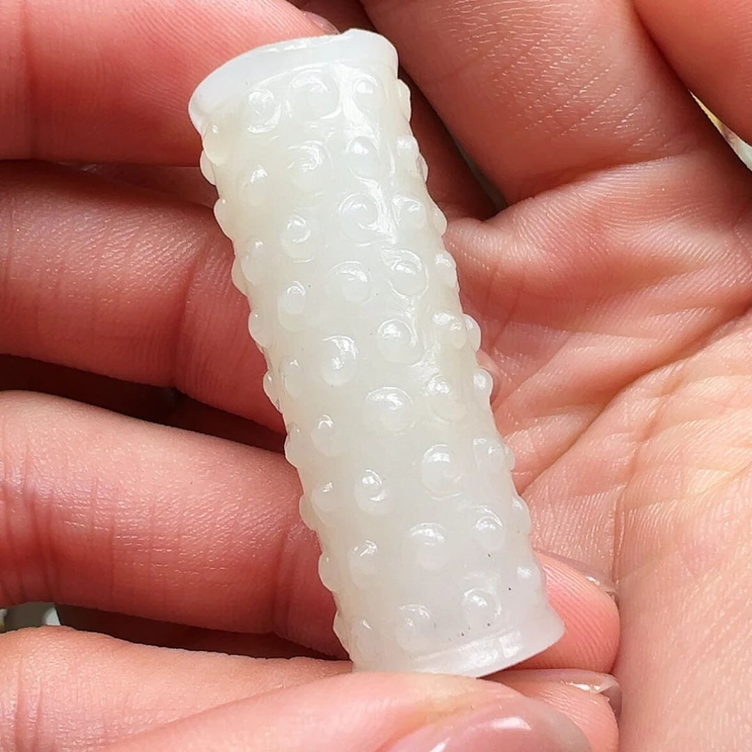 和田玉颈饰未镶嵌自*