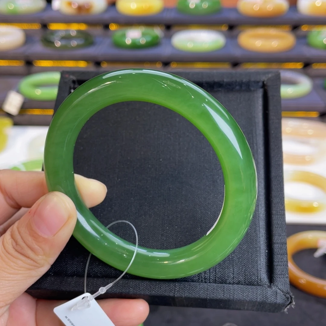 未镶嵌手镯和田玉-冰阳绿！碧玉圆条56