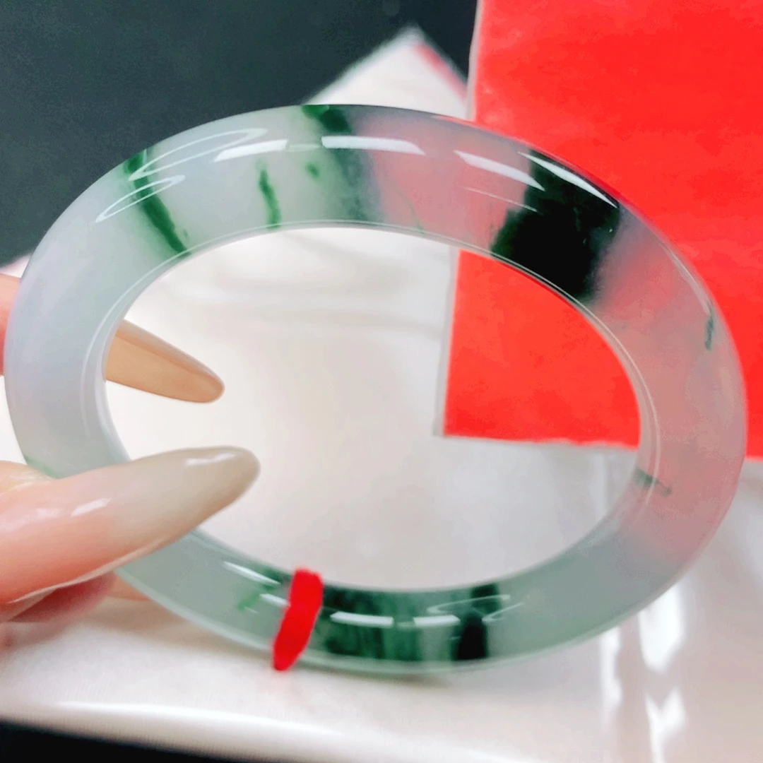 翡翠未镶嵌手镯53