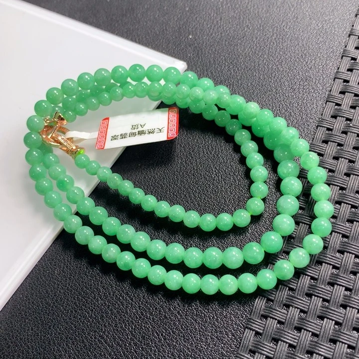 翡翠未镶嵌颈饰项链