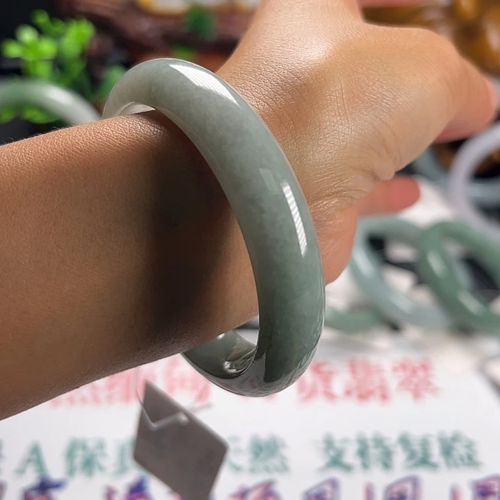 翡翠未镶嵌手镯纯天然缅甸A货翡翠福利镯55.6