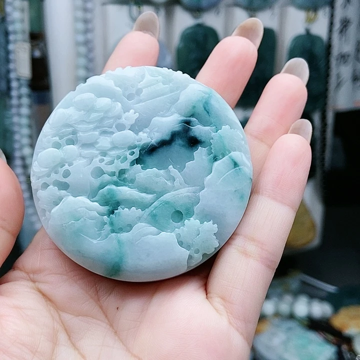 翡翠未镶嵌颈饰翡翠