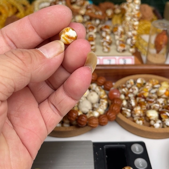 琥珀裸石未镶嵌熙*94号