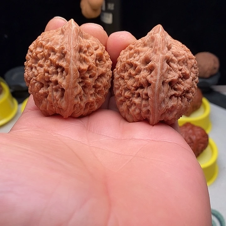 文玩核桃把件38尺大蒜头