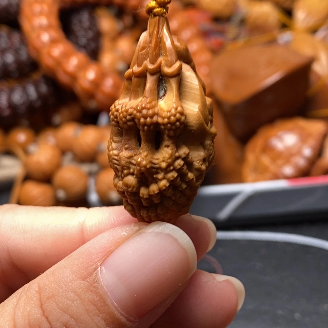 吊坠猴头核桃橄榄