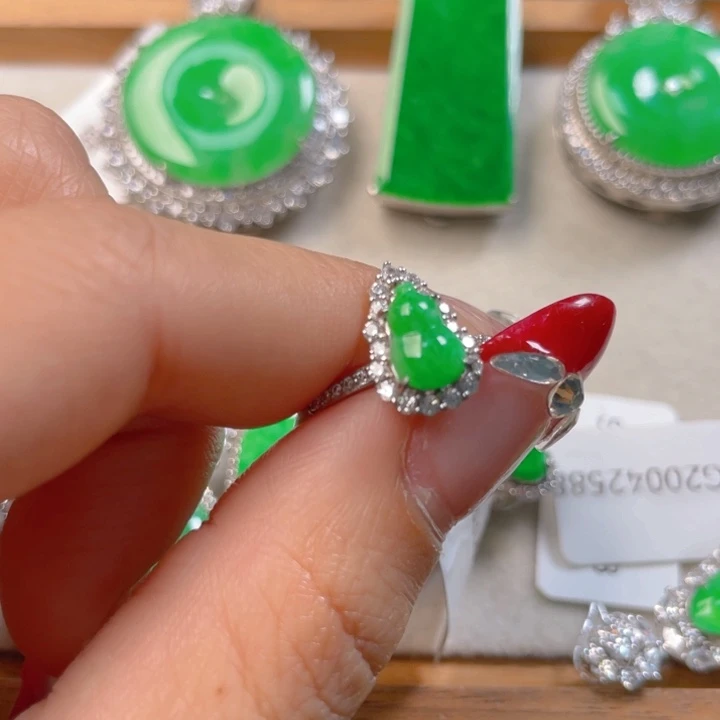 翡翠银S925镶嵌吊坠(不含链)翡翠