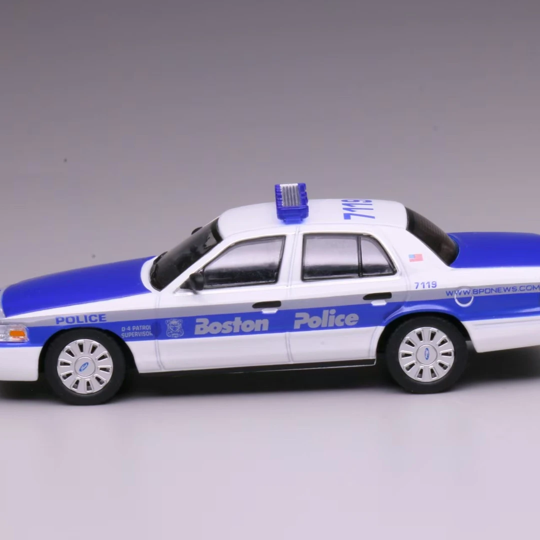 596 Model 1:64福特cv波士顿州警 警车合金车模摆件男友礼物