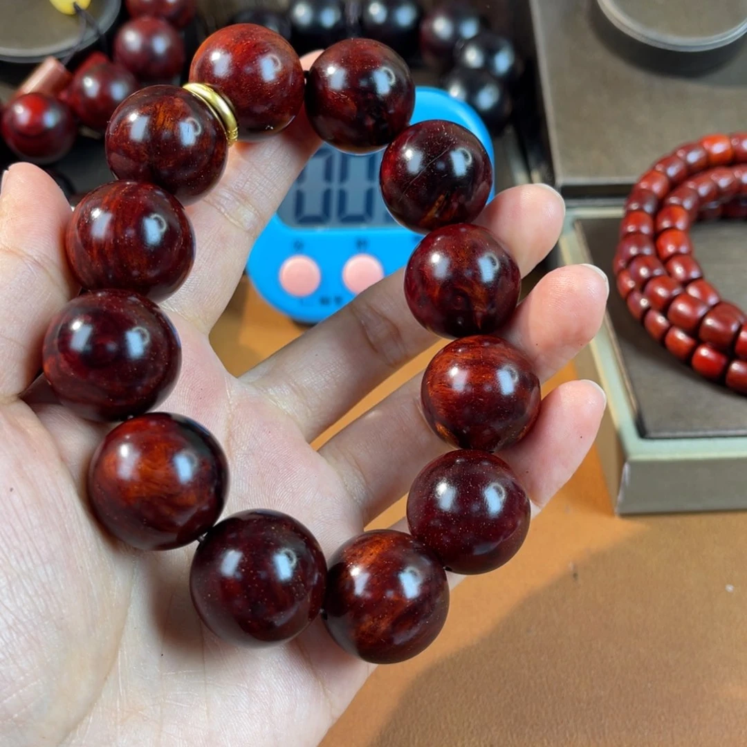 时***转檀香紫檀（小叶紫檀）