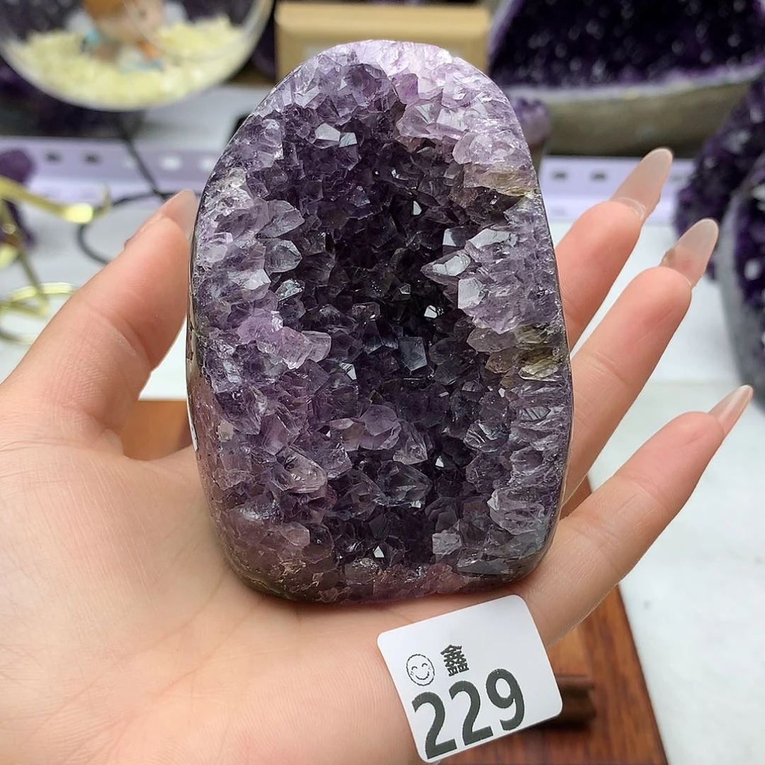 未镶嵌大型摆件（非配饰）水晶