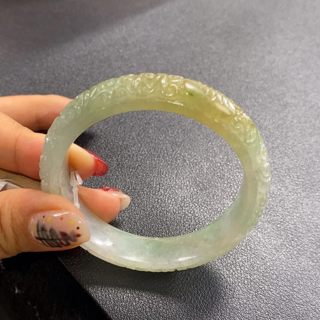 【闪购商品】未镶嵌手镯翡翠52.1-12.4-7.2