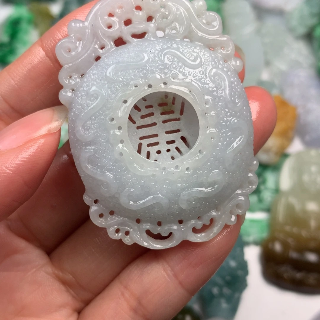 定制翡翠未镶嵌翡翠